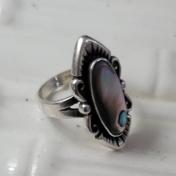 Antique PAUA Shell and STerling Silver Ring Navajo - Picture 3 of 12